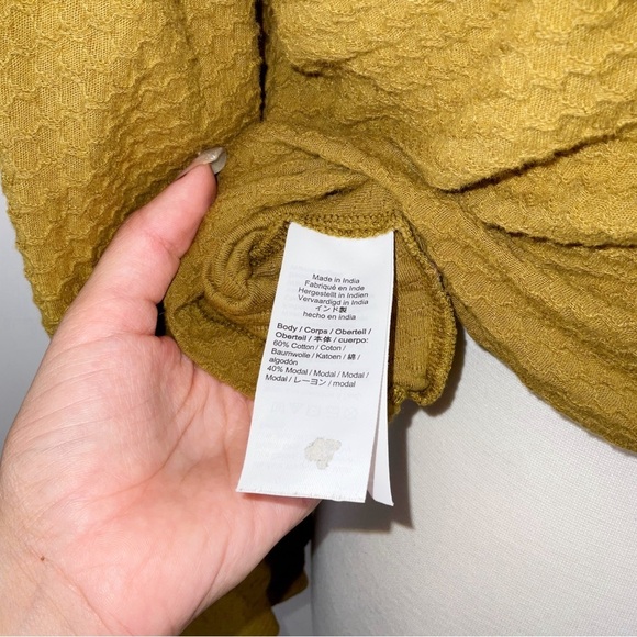 J. Crew Knit Honeycomb Olive Ruffle Blouse Top Bishop Sleeve | Size S - Picture 7 of 7